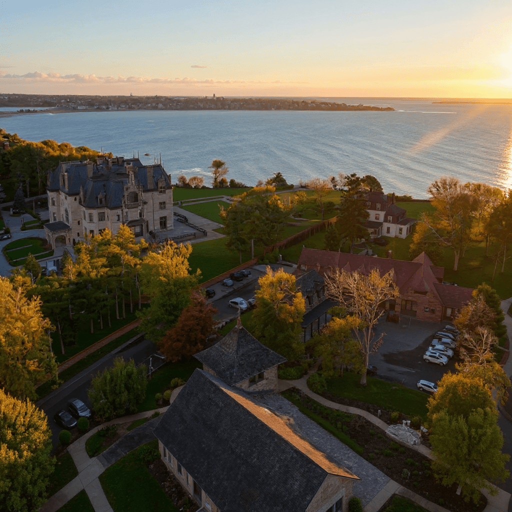 Salve Regina University campus banner